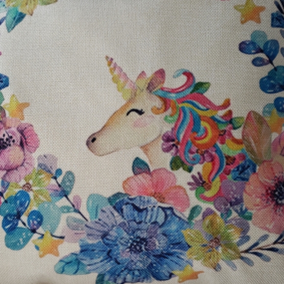 Unicorn accent pillow cover - Picture 3 of 3